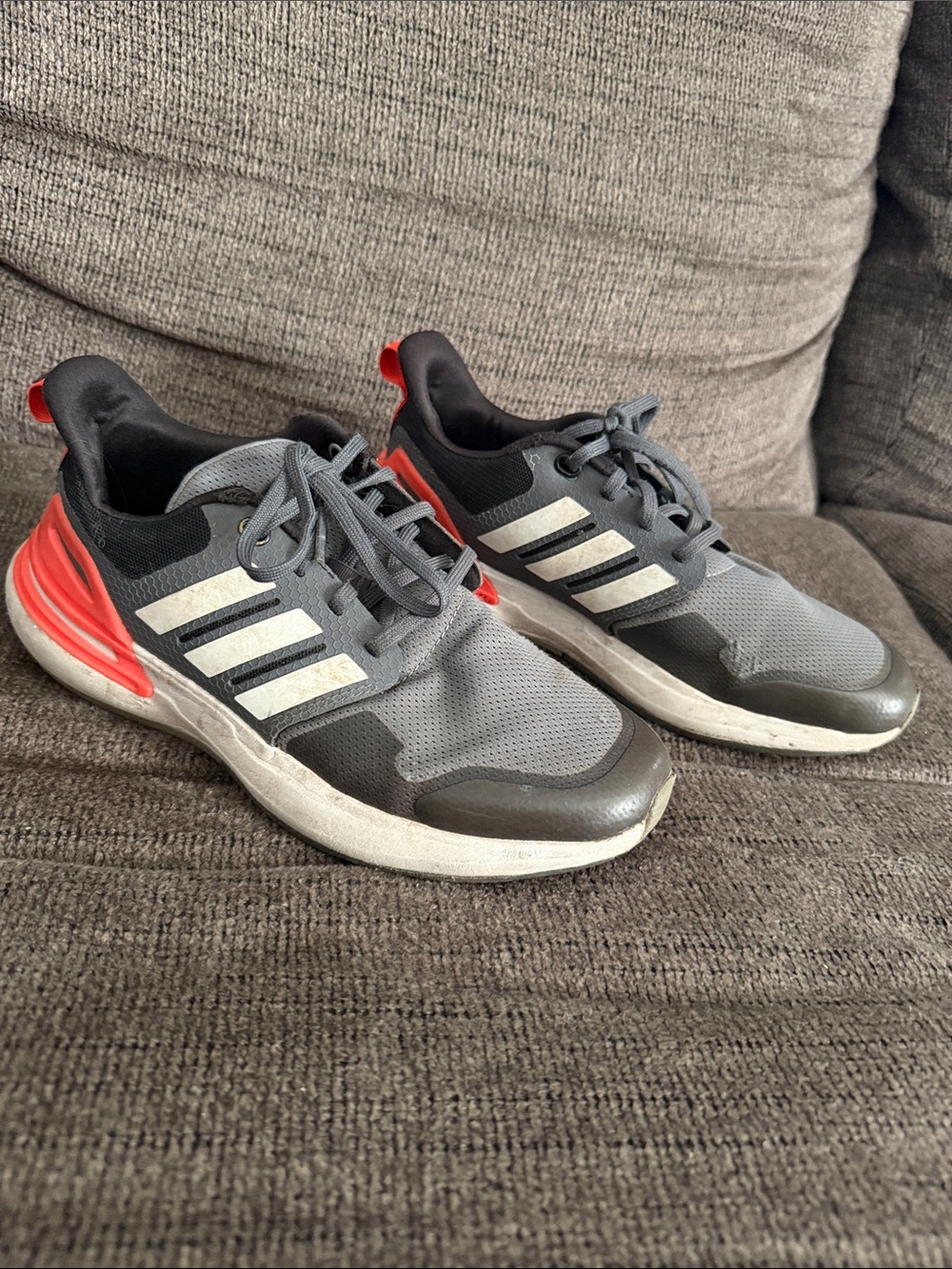 Youth  boys Adidas tennis shoes